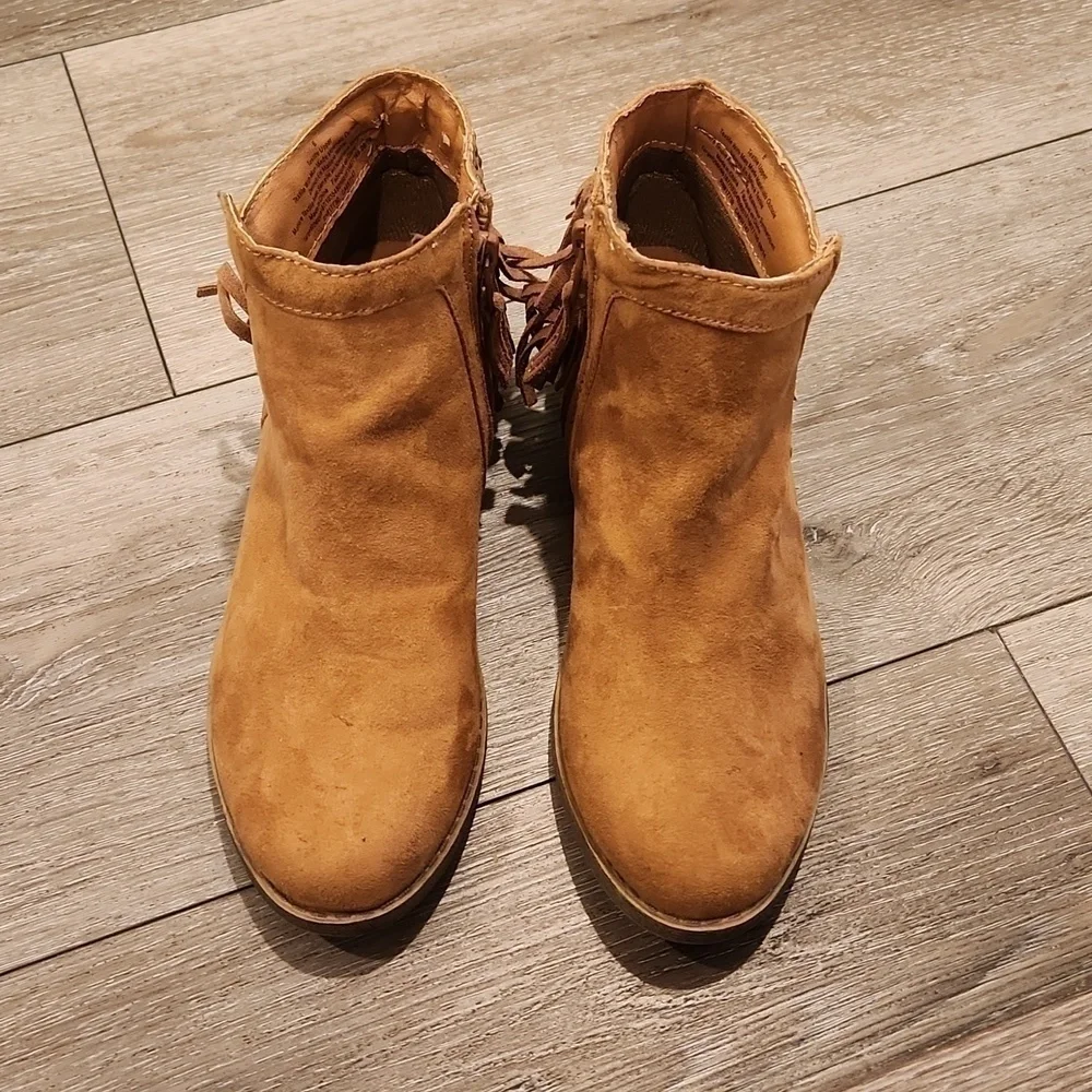 Mossimo Supply CO. Ankle Boot
